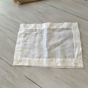 BLANC D’IVOIRE Set Of 2 White 100% Cotton Sheer Luxury Embroidered 19” X 13”